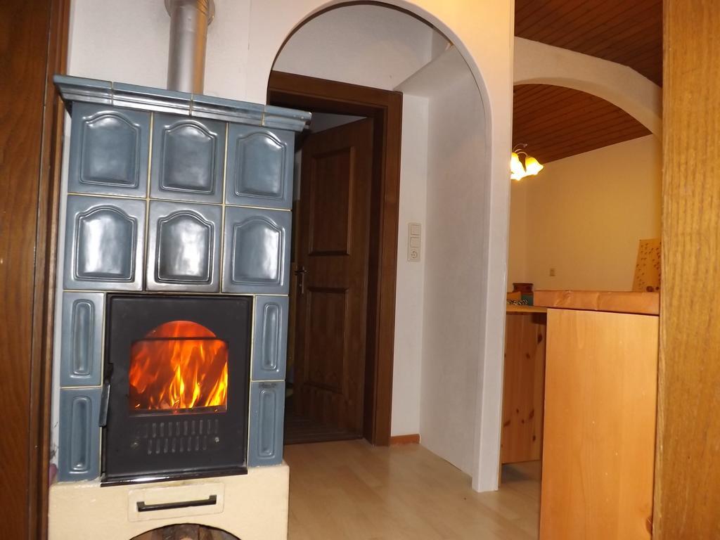 Haus Enzian Apartment Mittersill Phòng bức ảnh